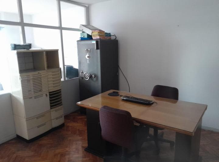 Oficina Equipada en Alquiler - 4