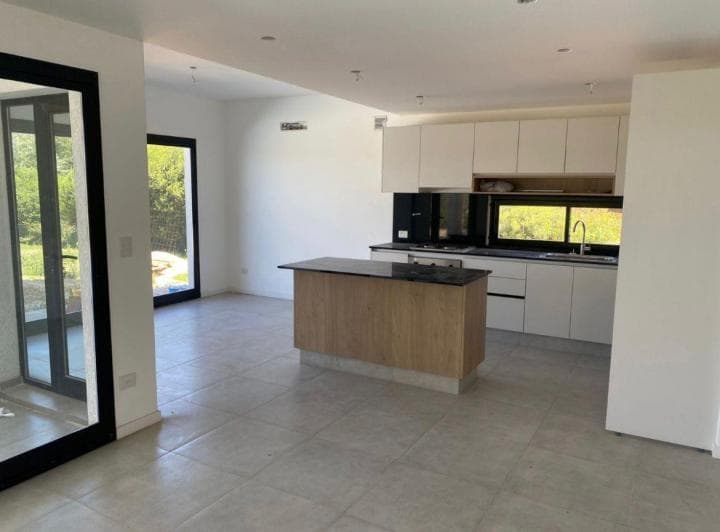 Venta Casa - El Canton - Barrio Golf - 6 Ambientes - 4