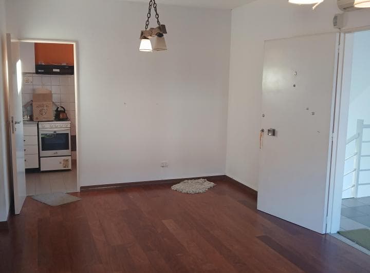 4 Ambientes Semipiso con Cochera Barrio Buenos Ayres VII Venta - 2