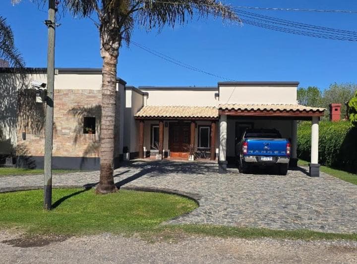 Casa en Venta en Virrey del Pino - 3