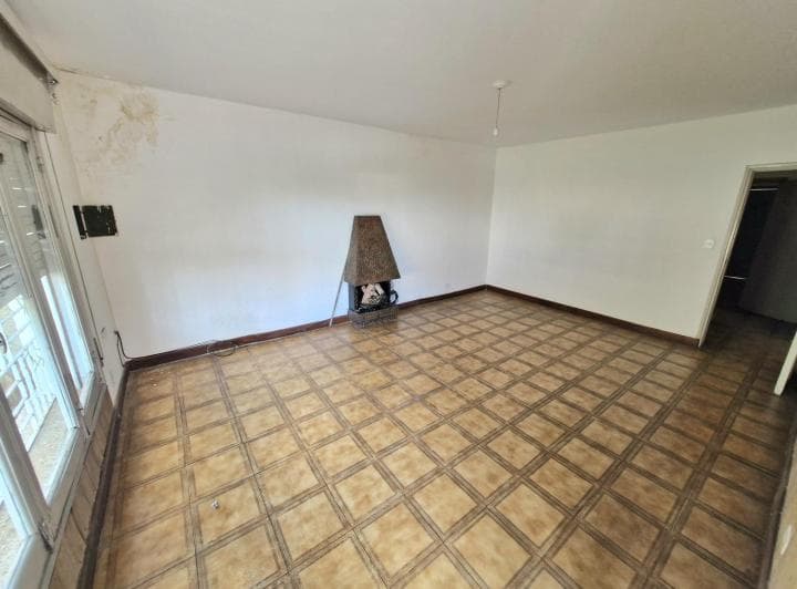 Venta Casa 3 Dorm - Sobre Maestro Vidal - Alto Alberdi - 3