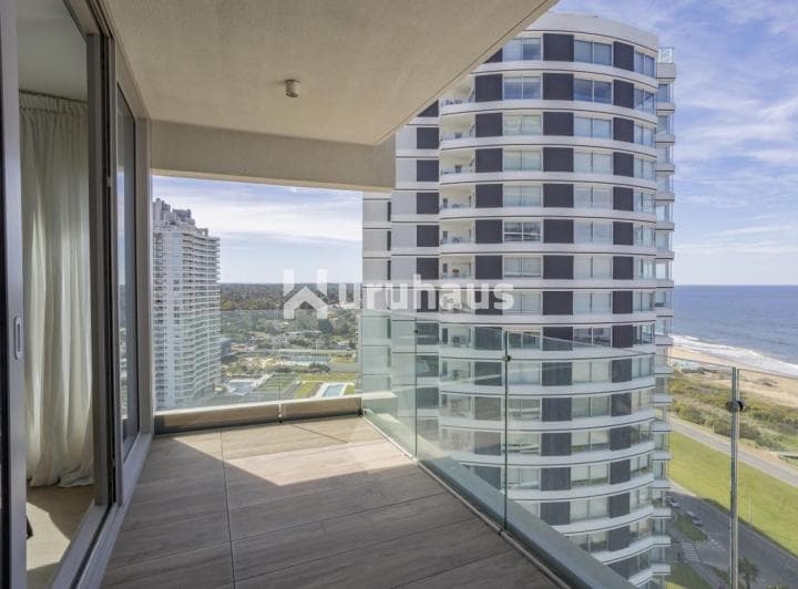Alquiler 2 Dorm. en Trump Playa Brava - 2