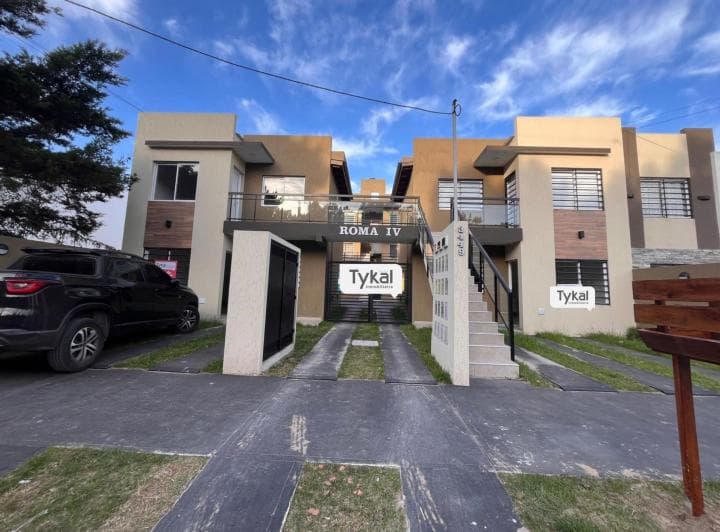 2 Ambientes a Estrenar! en Planta Baja! Roma IV - 2