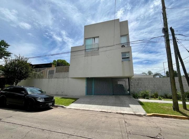 Impecable Depto 3 Dorm. - 2