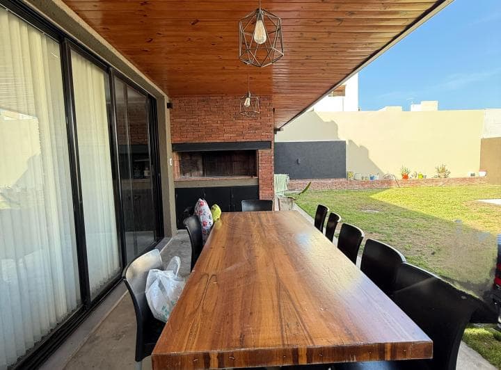 Casa en Venta Manantiales 1 Premium 3dor + Escrit Pileta Gran Patio 230cub 286terr - 4