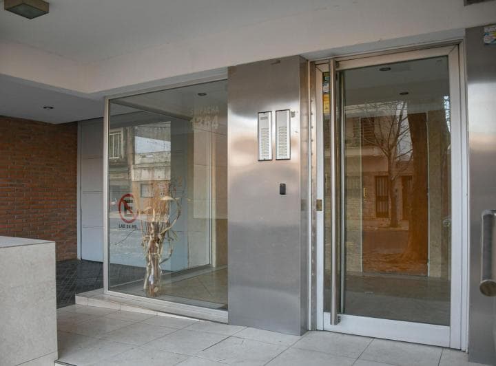 Departamento en Venta en Barrio Parque - 2