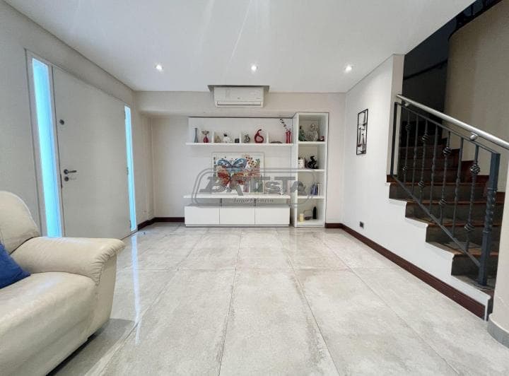 Casa 6 Ambientes. | Avellaneda Al 600 - 4