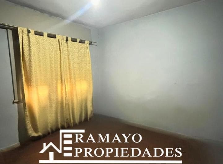 Casa Para 2 Familias, a Refaccionar, 2 Casas, Glew, Venta - 5