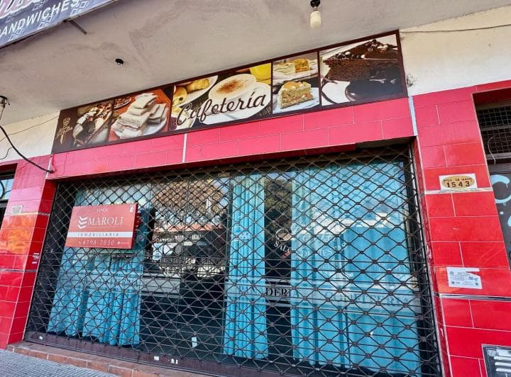 Local Comercial y Amplio Salón 652 m. - 4