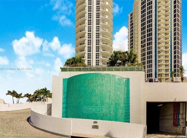 Departamento en Venta en Sunny Isles, Miami, Florida - 5