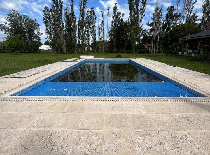 Excelente Casa a La Venta en Estancia Las Lilas, Lujan - 4