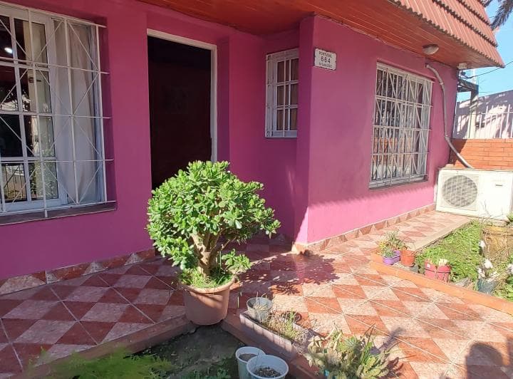 Venta, Casa de Dos Plantas, a 500 m. Aprox de Gral. Manuel Hornos, Fcio. Varela - 2