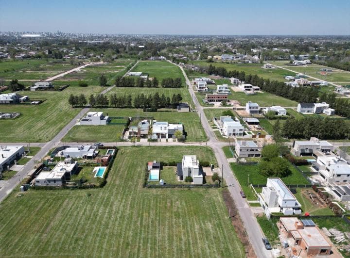 Lote 11,30 X 27,50 Don Carlos | y 508 Hernández - 5