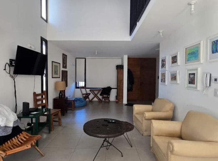 Venta - Dúplex de 3 Dorm. con Gran Pario en B La Salle - 3