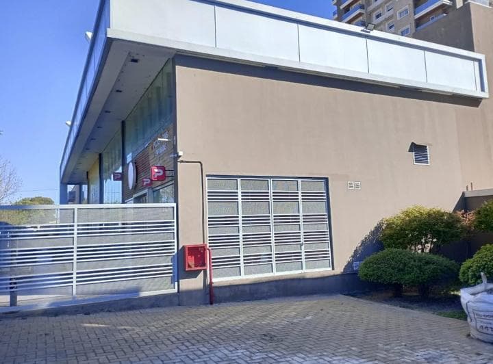 Vendo Local Comercial en Terraforte Sobre Calle La Rioja - 2