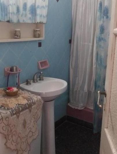 Venta Casa Americana de 4 Ambientes Moron - 3