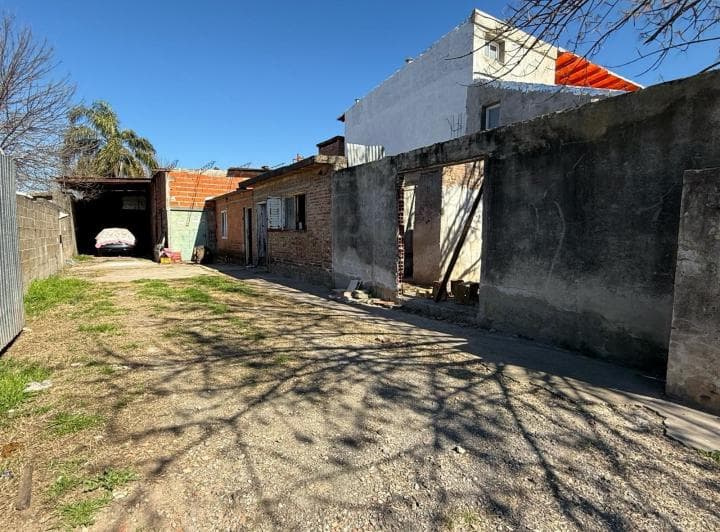 Local - Roldán - 2