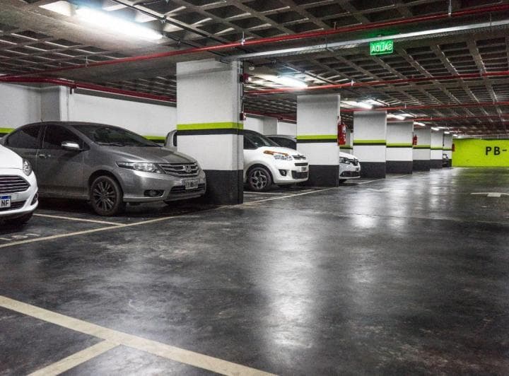 Venta - Cochera - Olmos Suites - Córdoba - Centro - 4