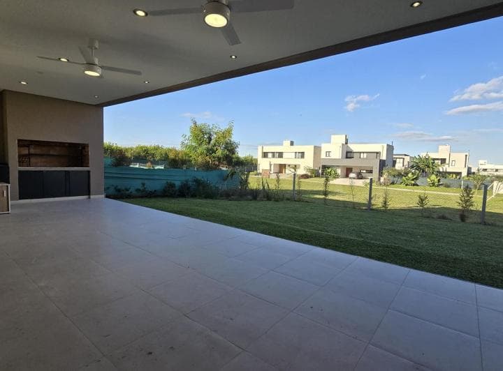 Casa en Alto Verde 3 - 4