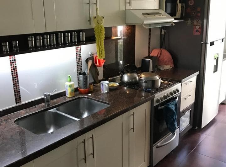 Casa en Venta + Locales Comerciales en Urca - 3