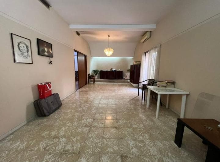 Se Vende Amplia Casa en Ubicacion Privilegiada - 3