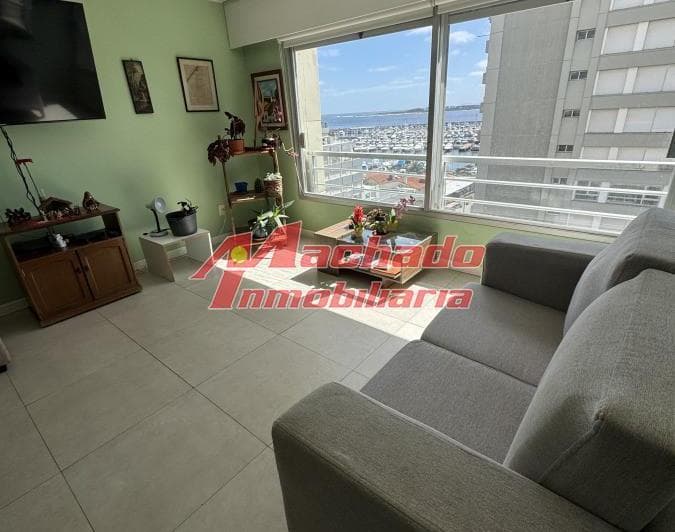 Apartamento de Dos Dorm. en Venta en Peninsula, Punta del Este - 4