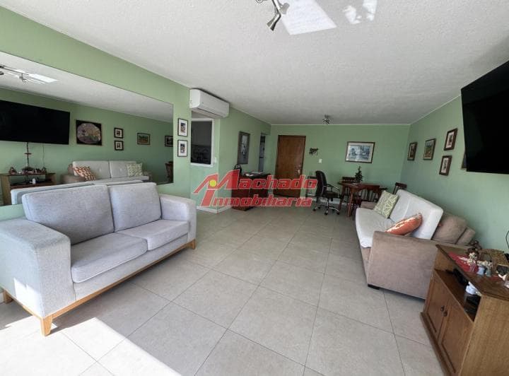 Apartamento de Dos Dorm. en Venta en Peninsula, Punta del Este - 3