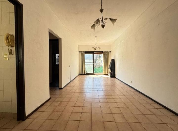 Venta! Departamento 2 Ambientes - Ramos Mejía - Centro - 2