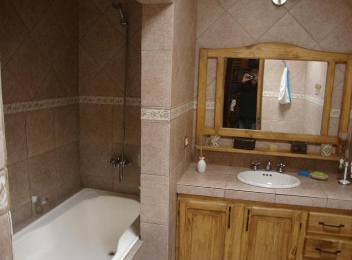 Vende: Casa - 3
