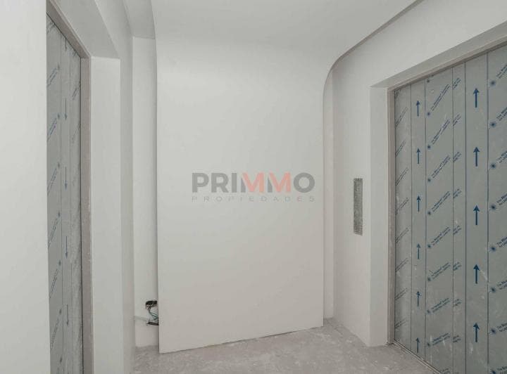 Venta Edificio Premium Unidades de 3, 4, 5 Amb. Altura 39 Pisos - 4