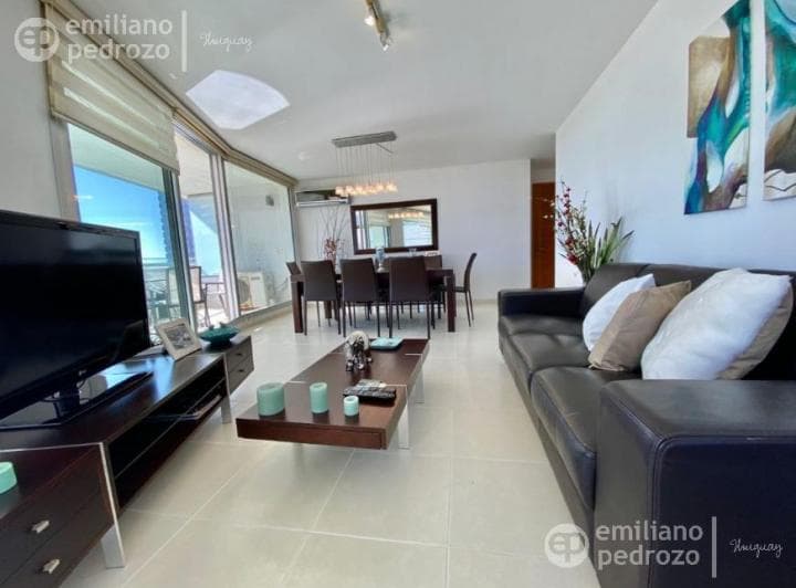 Venta Apartamento 3 Dorm., Playa Mansa, Punta del Este - 3