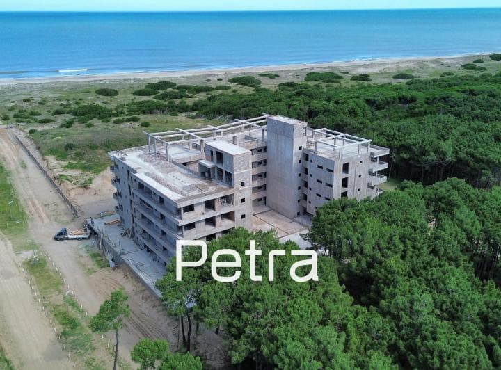 Departamento Frente Al Mar en Venta. Villarobles - Mohana - 2