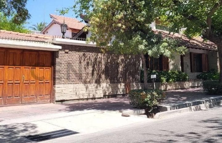 Casa en Venta en Quinta Seccion Ciudad de Mendoza - 2
