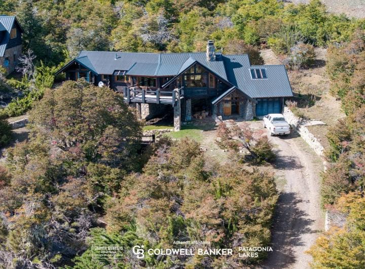 Venta Casa 250 m² B° Las Pendientes Terreno 2698 m² San Martin de Los Andes - 2