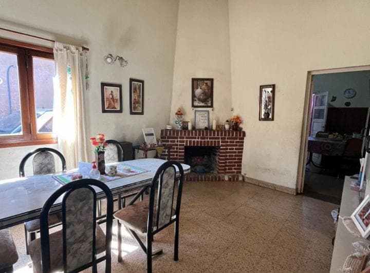 Casa de 3 Ambientes Mas Dependencia a La Venta. - 2