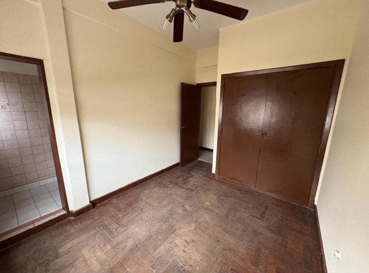 Oficina/departamento/, Tres Ambientes, en Venta. Merlo. - 5