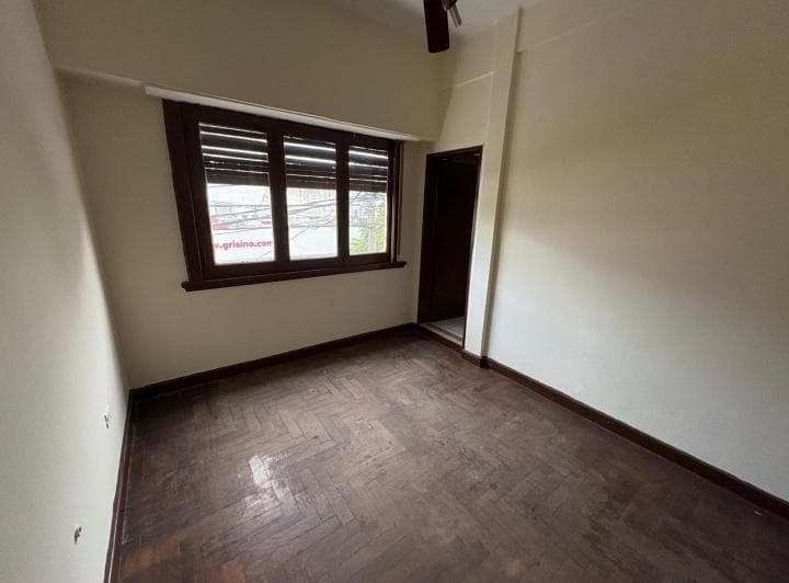Oficina/departamento/, Tres Ambientes, en Venta. Merlo. - 4