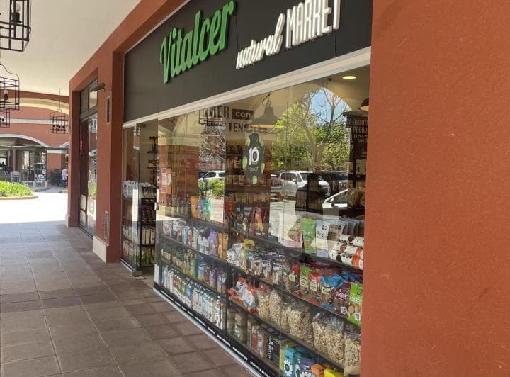 Local en Pueblo Caamaño - 2