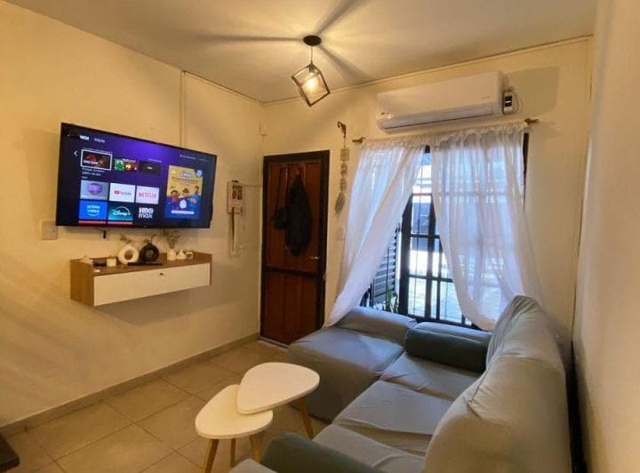 Venta PH 3 Ambientes Al Frente C/garage y Patio - 2