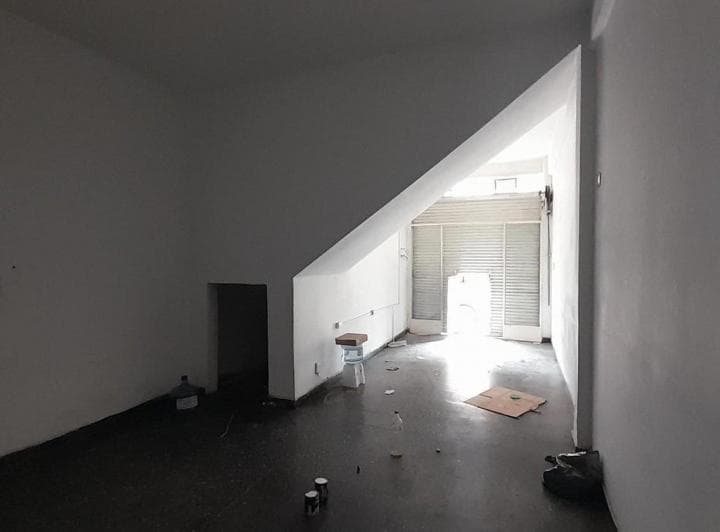 Oportunidad Unica Para Inversores! en Venta Departamento de 3 Ambientes con Balcon y 2 Locales C - 3