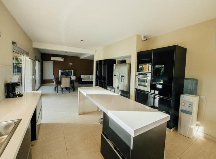 Espectacular Casa en Venta en Country San Isidro Villa Allende - 2