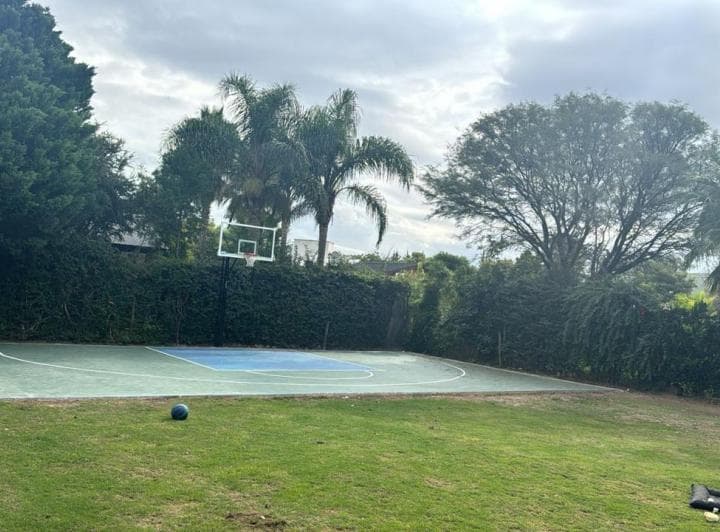 Espectacular Casa en Venta en Country San Isidro Villa Allende - 4