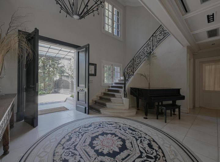 Casa en Mart. - Vias/libert. - 3