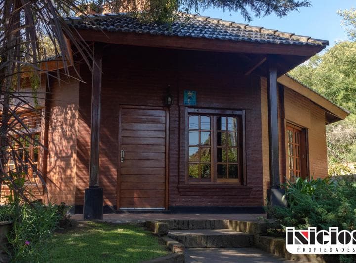 Casa Sola en Lote: Salta Nº 185 - Mar de Ajó - C665 - 2