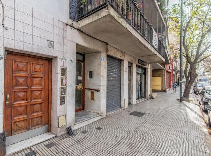 PH de 4 Ambientes con Terraza en Venta. Villa Gral. Mitre - 2