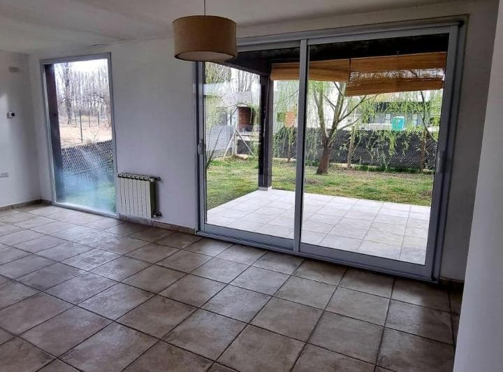 Venta Casa 3 Dorm., Finca Costa Serena, Plottier - 3