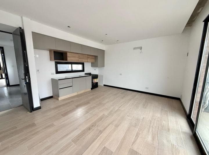 Departamento en Venta de 2 Ambientes en Quilmes Oeste - 4
