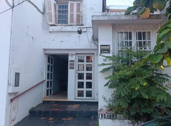 Vendo Inmueble Centrico 3 Plantas Para Orientacion Comercial o Habitacional - 2
