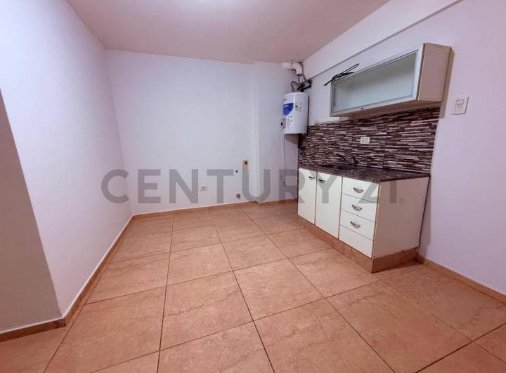 Venta Departamento un Dormitorio con Patio - 2