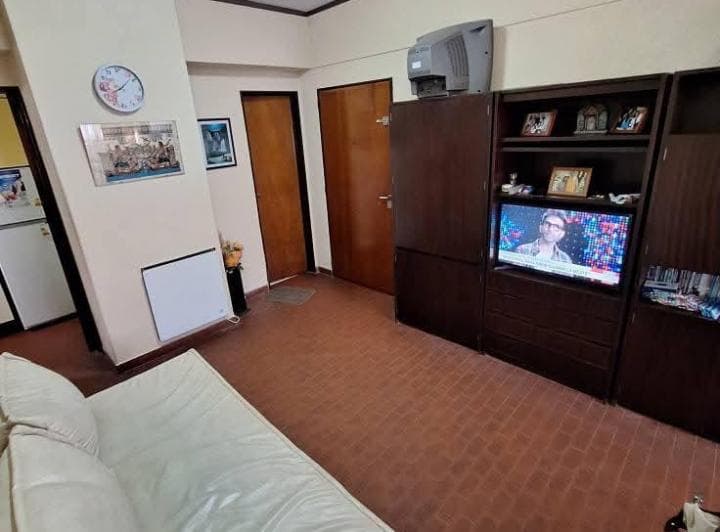 Venta de Dos Ambientes a Dos Cuadras del Mar en Miramar - 2